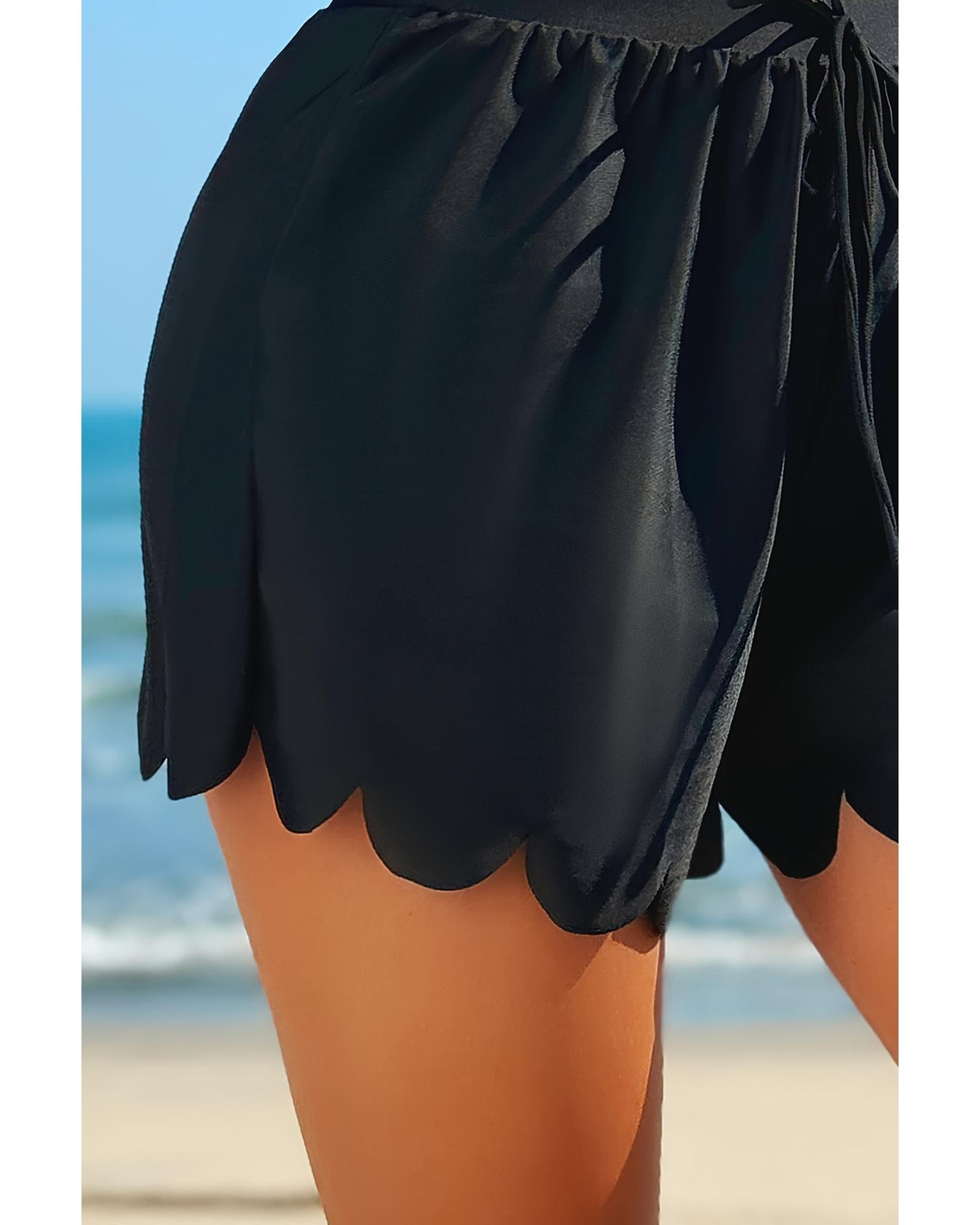 Black Scalloped Trim Beach Shorts - S