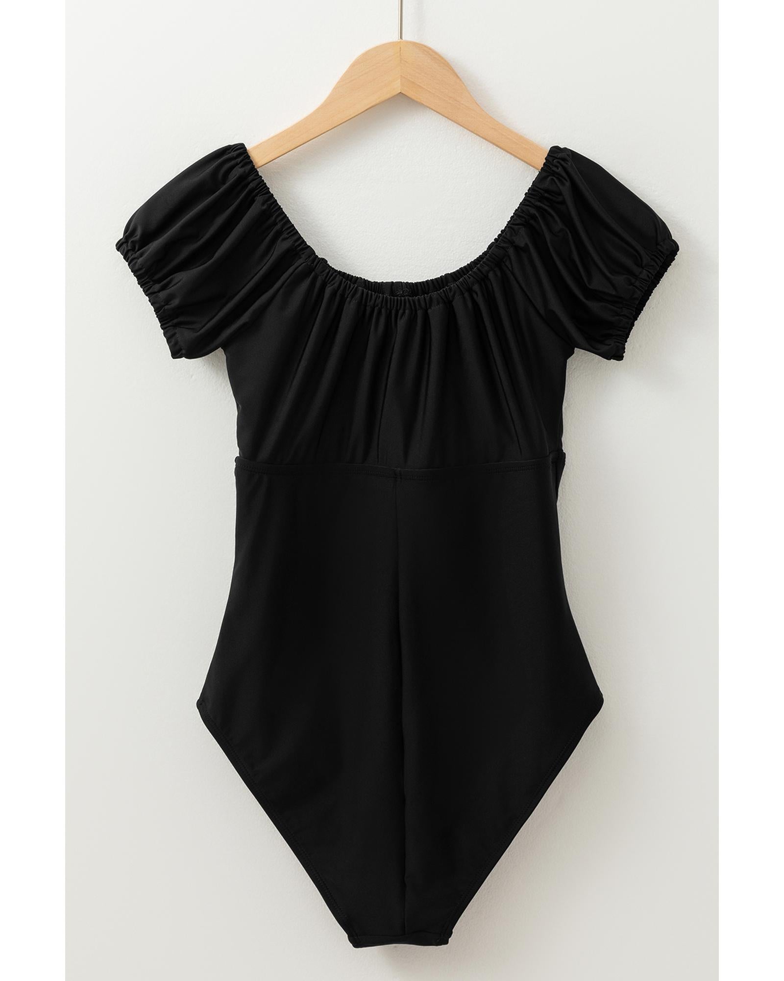Black Elastic Neckline Short Sleeve One Piece Swimsuit - S