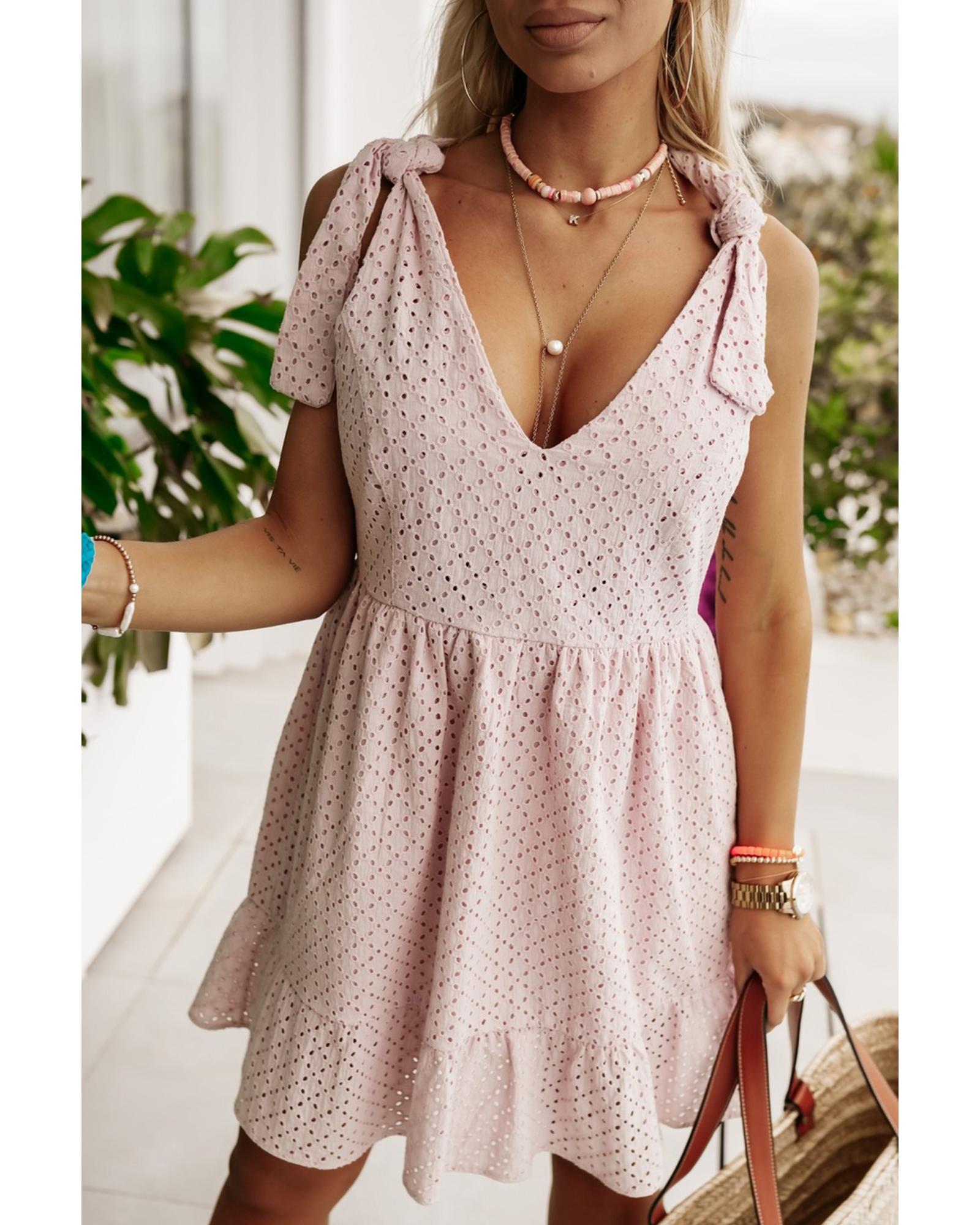 Delicacy Embroidered Eyelets Ruffled Hem Sleeveless Mini Dress - L