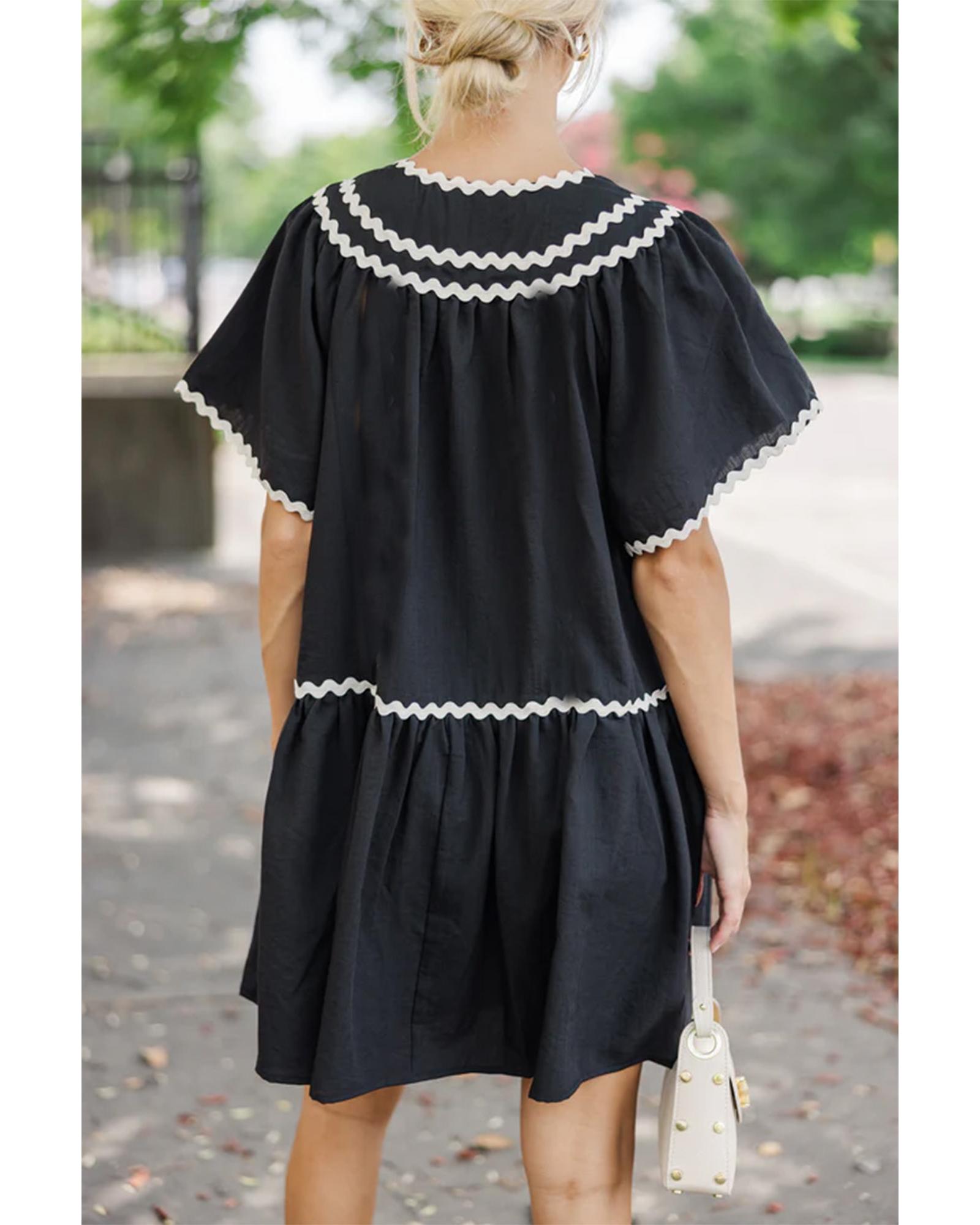 Black Contrast Ricrac Trim Short Sleeve V Neck Loose Mini Dress - M