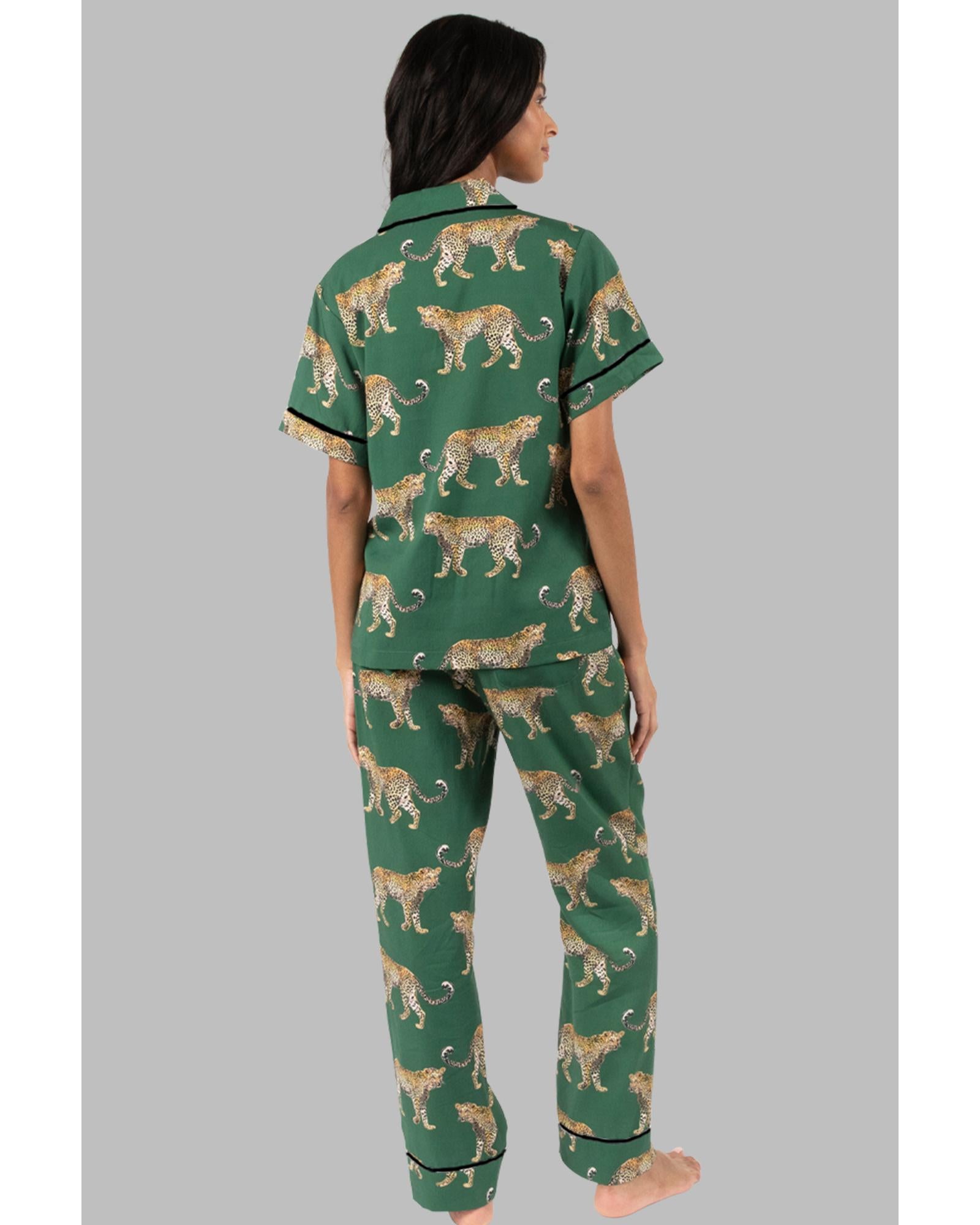 Green Cheetah Print Short Sleeve Shirt and Pants Pajama Set - XL