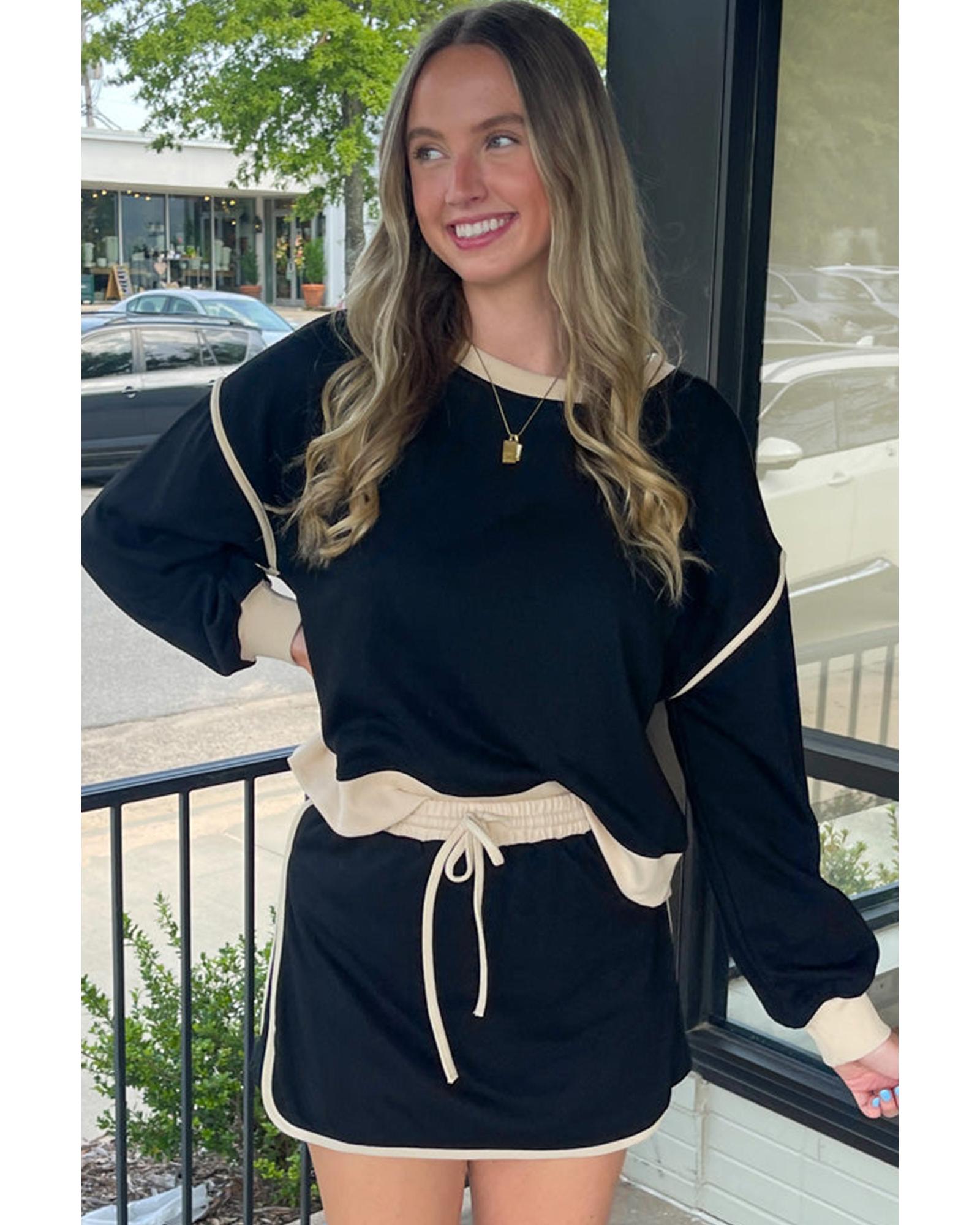 Black Color Contrast Loose Pullover and Lace-up Waist Skort Set - M