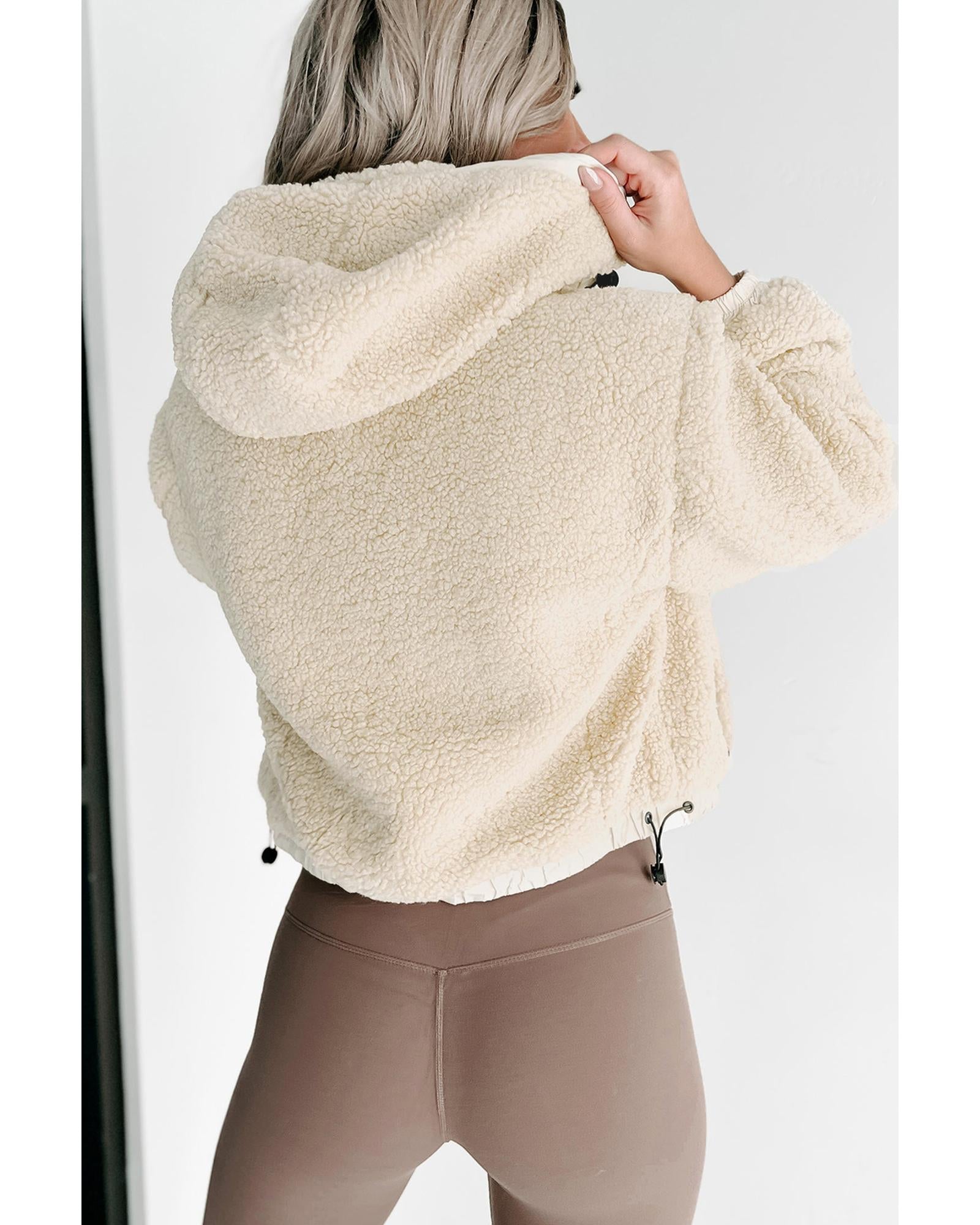 Jet Stream Zip-up Pocketed Hooded Sherpa Jacket - M