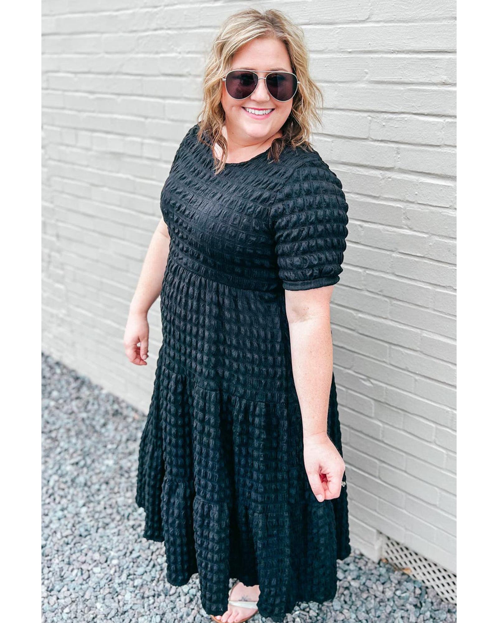 Black Plus Size Textured Tiered Short Sleeve Maxi Dress - 3X