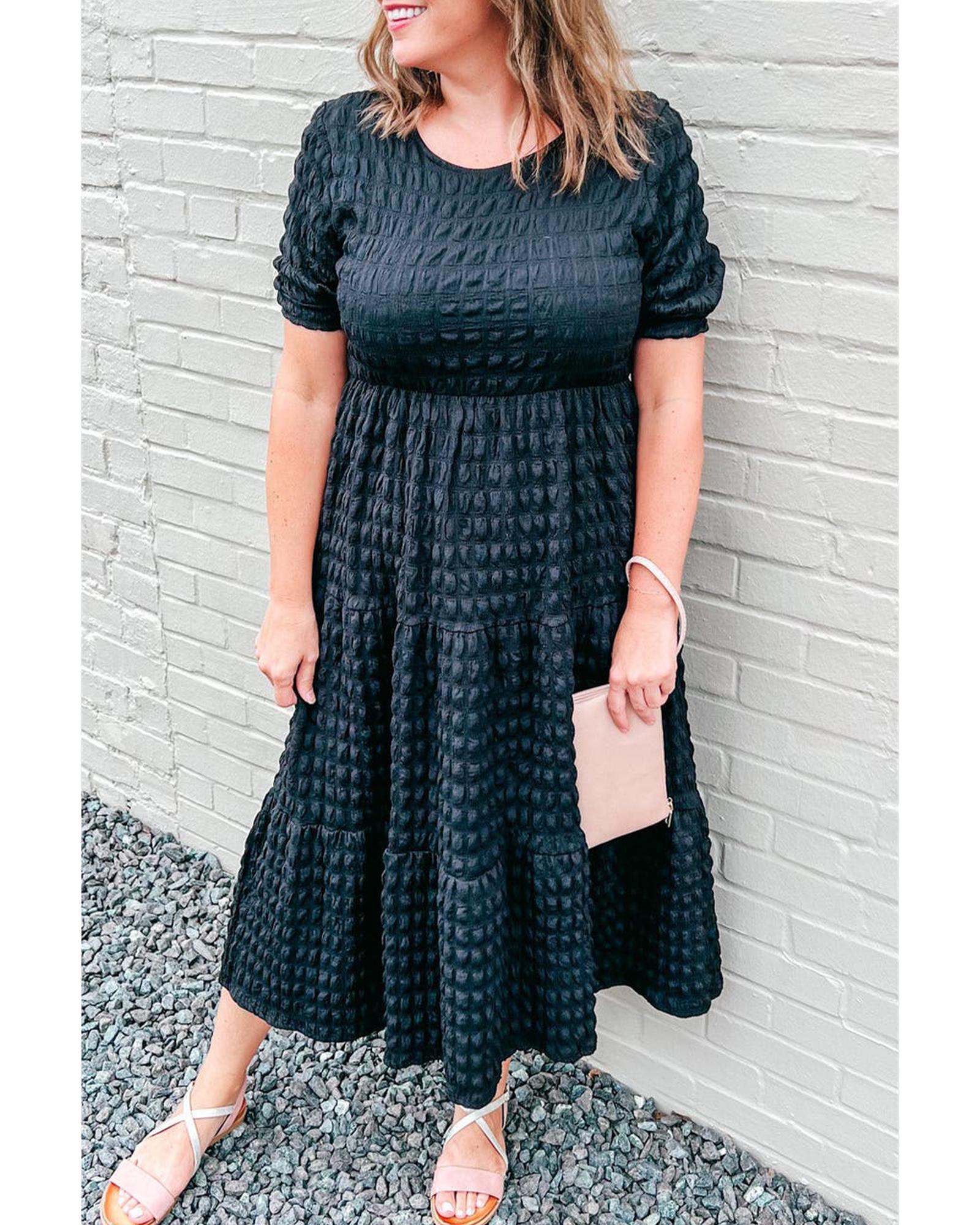Black Plus Size Textured Tiered Short Sleeve Maxi Dress - 4X