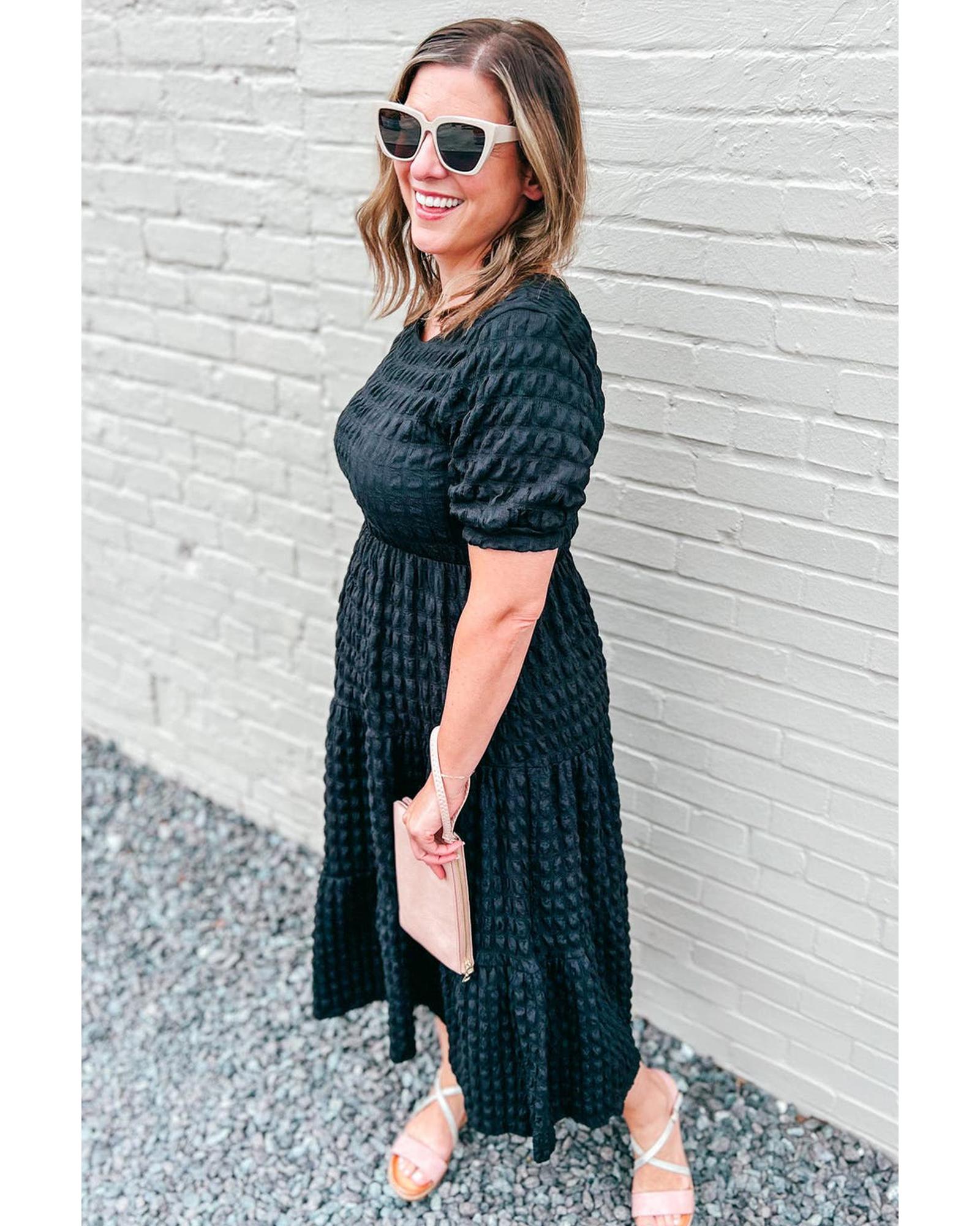 Black Plus Size Textured Tiered Short Sleeve Maxi Dress - 4X