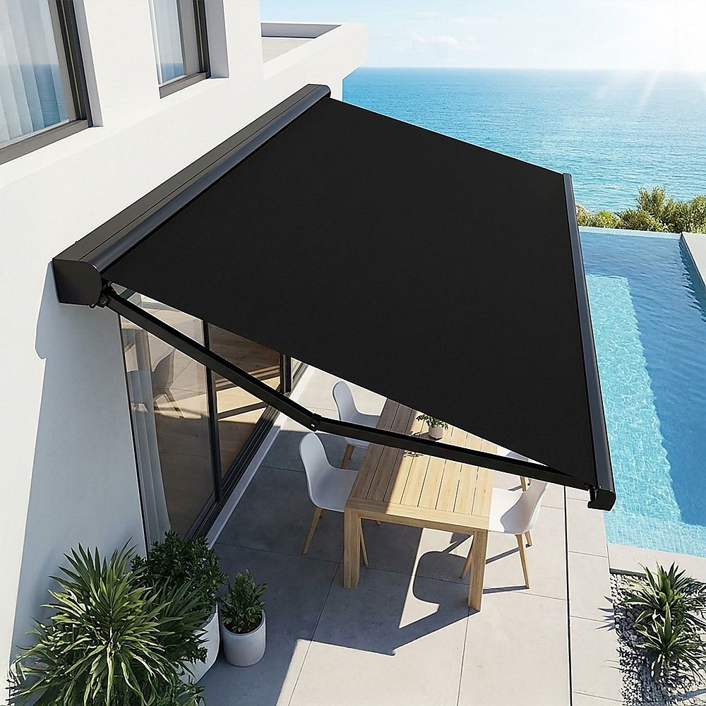 Motorised Retractable Awning – 5.5x3m Black Full Cassette Design