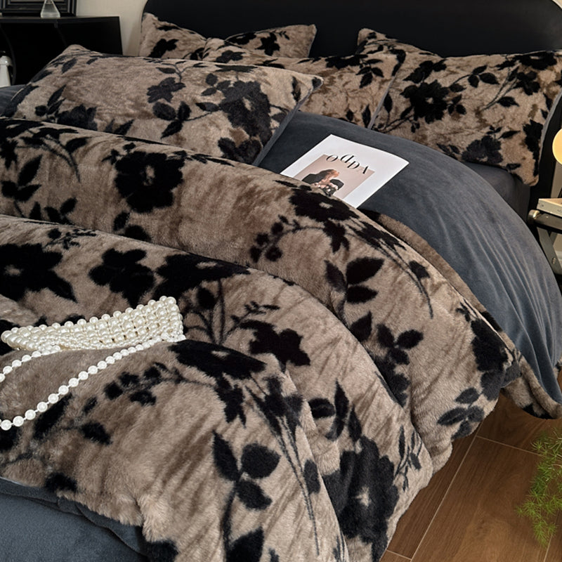 Grey Luxury Winter Faux Rabbit Fur Bedding Set - 4-Piece Melange Style Plush Set for 1.8m Beds (200x230cm Duvet Cover)