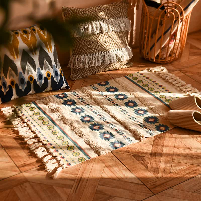 Handwoven Cotton Tassel Floor Rug for Bedroom or Living Room|Soft, Modern Geometric Design,60x90cm