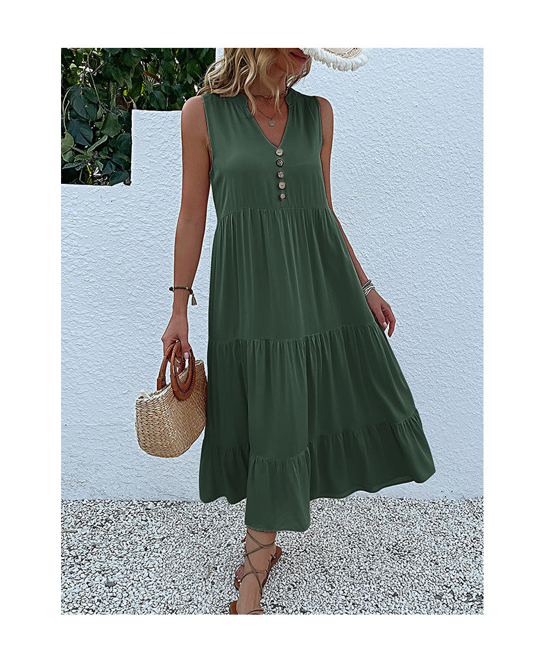 Green Flowy Sleeveless Midi Dress - Sleeveless solid sundress with decorative buttons Size S