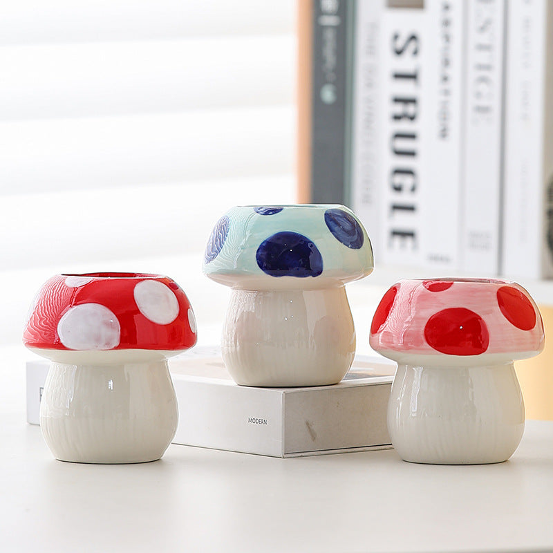 Pink And Red Adorable Ceramic Mushroom Desk Organizer - Cute Pen & Makeup Brush Holder