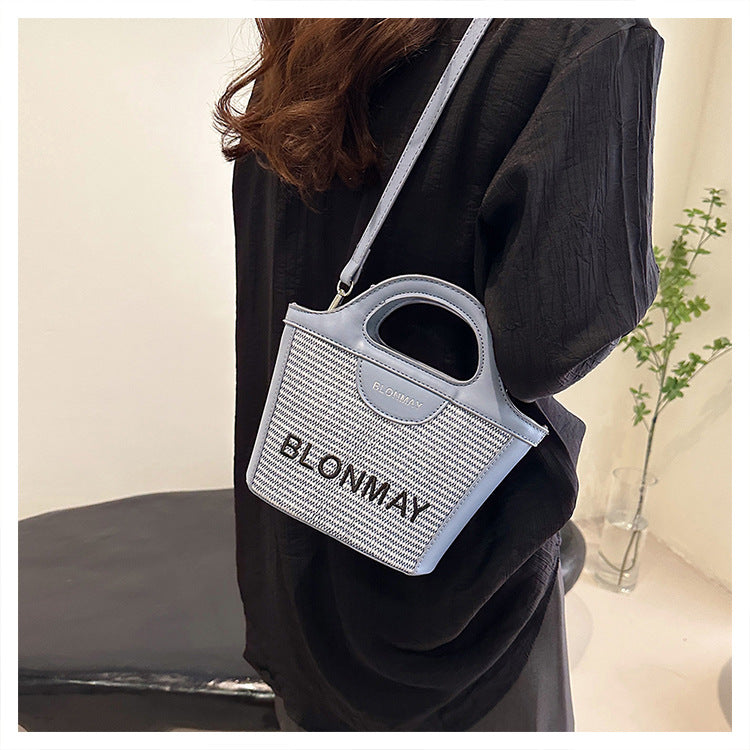 Small and lightweight blue BLONMAY bucket bag, perfect for everyday use