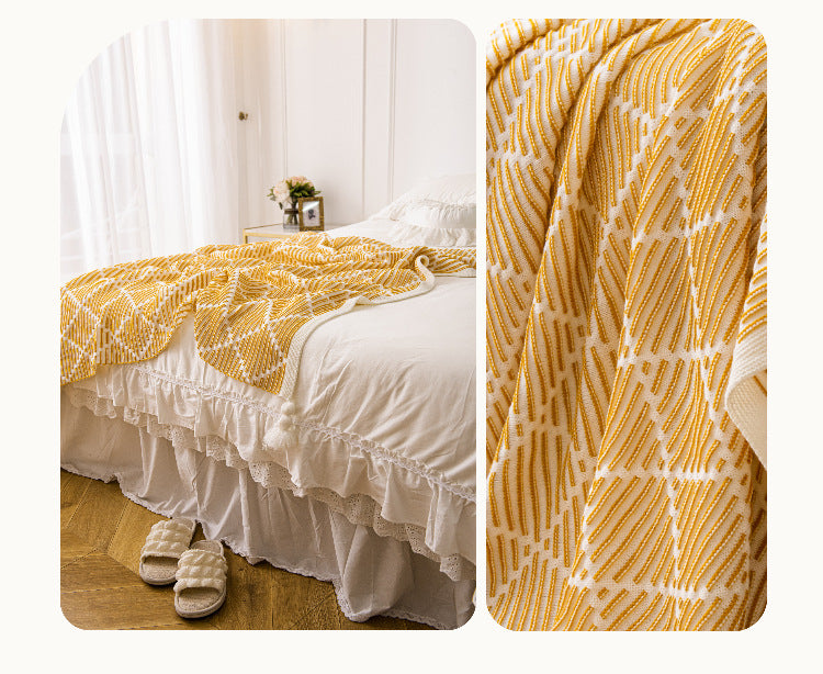 Pink and Beige Diamond Pattern Soft Cozy Knit Throw Blanket with Tassels - Geometric Pattern Lightweight Acrylic Blanket for Sofa Couch Bed, 130x150cm