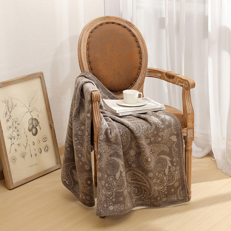 Brown Luxurious Paisley Jacquard Throw Blanket - Soft Wool Blend with Tassels, 120x150cm, Lightweight Sofa & Nap Blanket