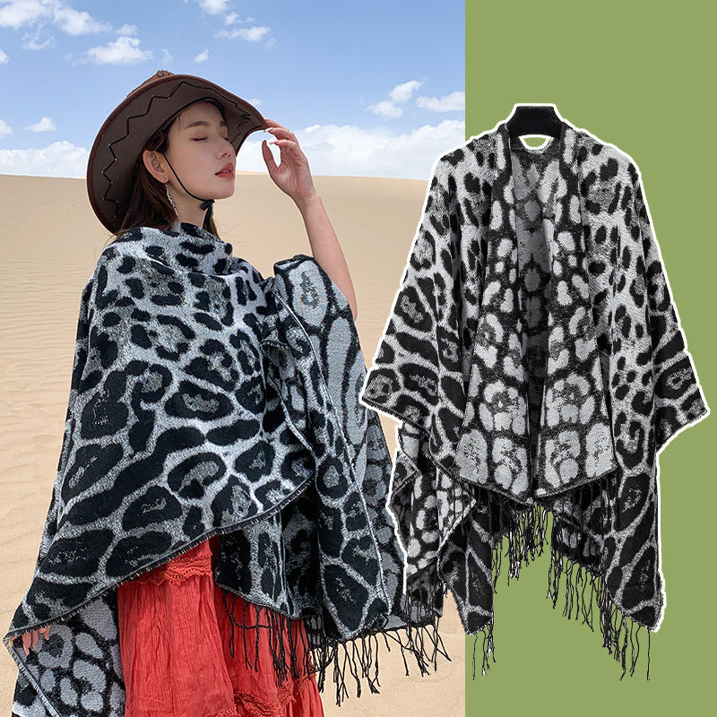 Black-white Bold Leopard Print Poncho Cape - Women's Warm Oversized Shawl Wrap (130x150cm)