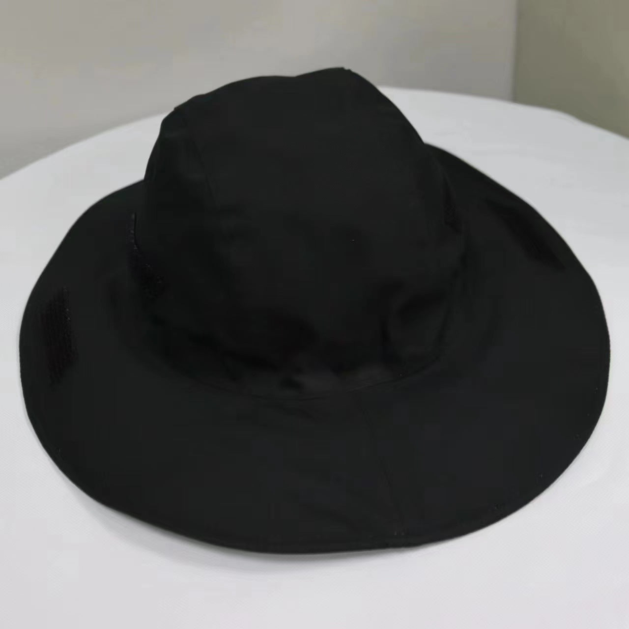 Black Autumn-Winter Waterproof Sun Hat with Fleece Lining and Wide Brim