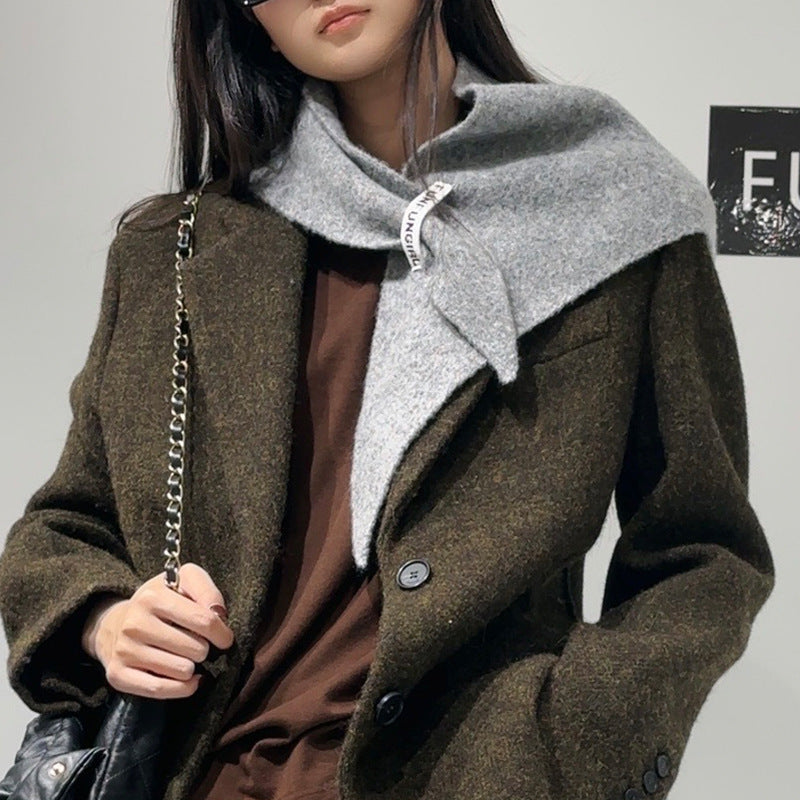 2-Piece Light Grey Elegant Wool Blend Triangle Scarf - Luxurious Knit Shawl for Women (39 x 110cm)