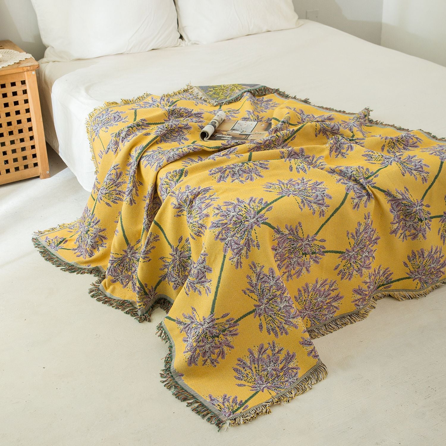 Yellow & Purple Floral Woven Throw Blanket - Chic Botanical Print with Tassels, Cotton Blend Sofa & Bed Cover