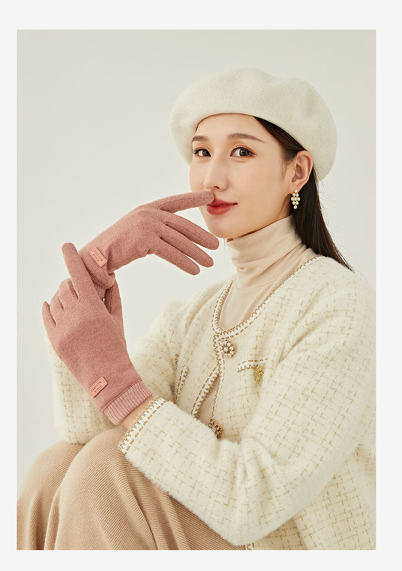 Pink Elegant Women's Wool Blend Winter Gloves - Cozy Fleece-Lined Touchscreen Warmth