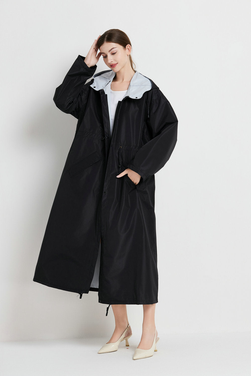 Size XL Black Women's Chic Lightweight Waterproof Raincoat - Long Hooded Packable Rain Jacket with Pouch