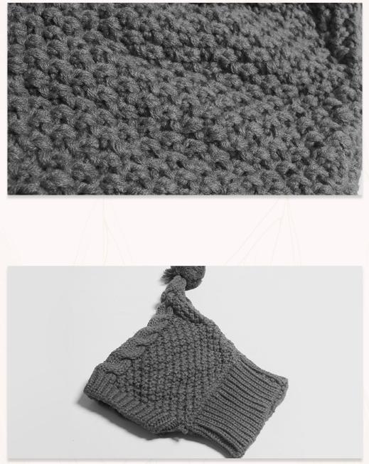 Size L Grey Whimsical Knit Dog Hat with Pom-Pom - Cozy Winter Pet Beanie & Snood