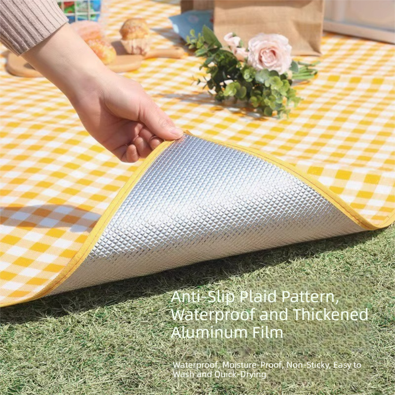 Yellow Lightweight Thickened Picnic Mat â Waterproof Outdoor Camping Ground Sheet for Hiking, Parks and Picnics(1.5*2Mīŧ