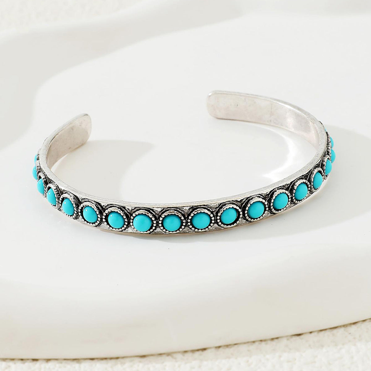 2 Pack Vintage Silver Tone Turquoise Cuff Bangle Set Bohemian Open Bracelet for Women 6cm