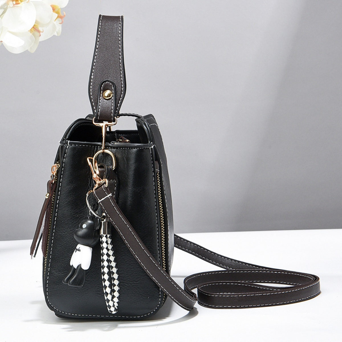 Earthy yellow Fashion Women's Bucket Bag - Summer Crossbody Shoulder Handbag with Keychain