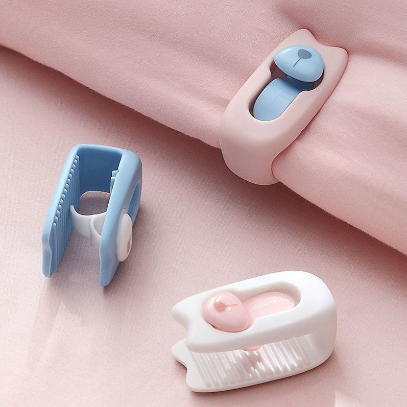 Light green and light camel color Washed Cotton Bedding Set - Solid Color Fitted Sheet Style, 4-Piece Set for 1.8m Bed, Includes 10 Random Color Quilt Fasteners