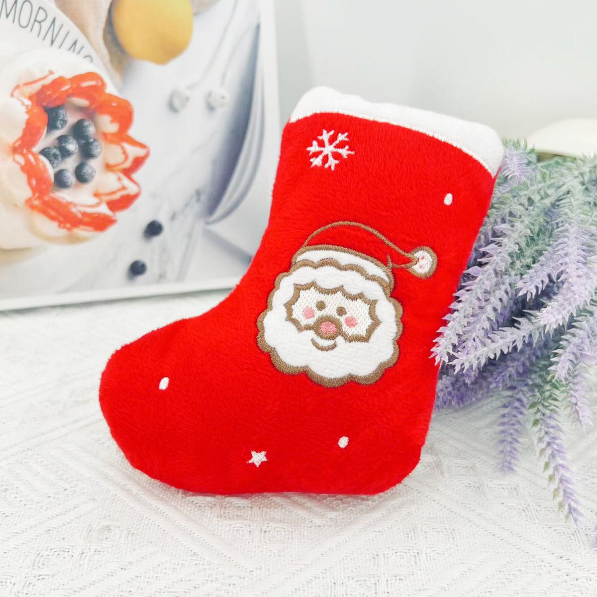 Christmas Squeaky Dog Toys 2 Pack - Santa Claus Stocking Plush Toys, 16 x 11 cm, Lightweight Festive Chew and Interactive Play Toys for Holiday Pet Gifts