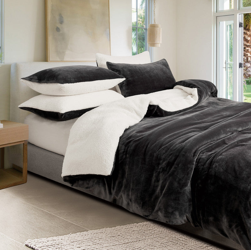2-in-1 Teddy Sherpa Quilt Cover Set (Charcoal, Single)