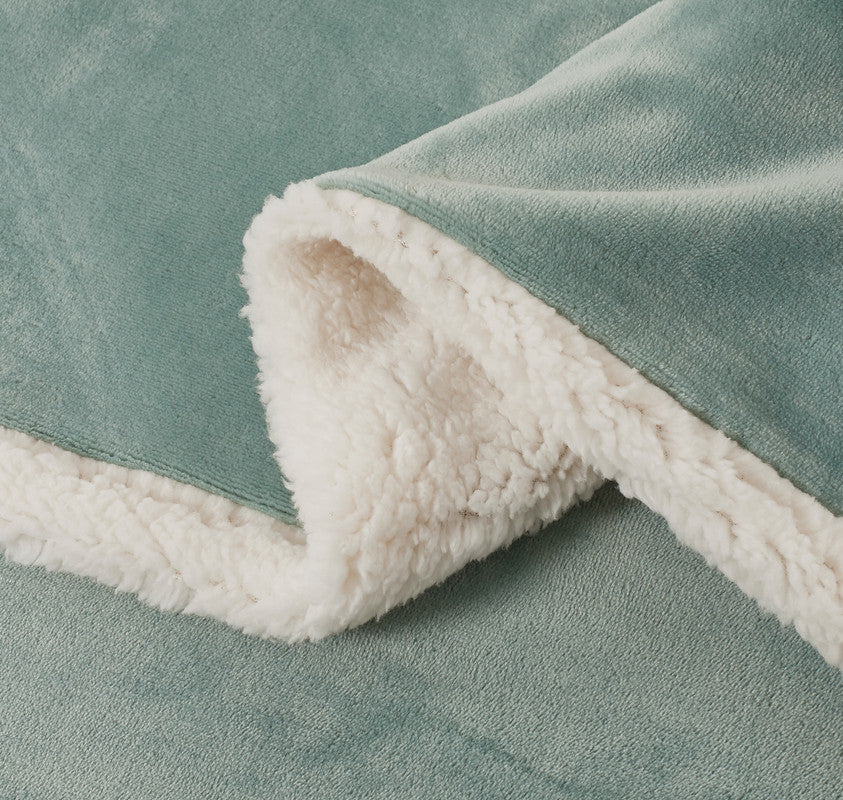 2-in-1 Teddy Sherpa Quilt Cover Set (Double Size - Sage Green)