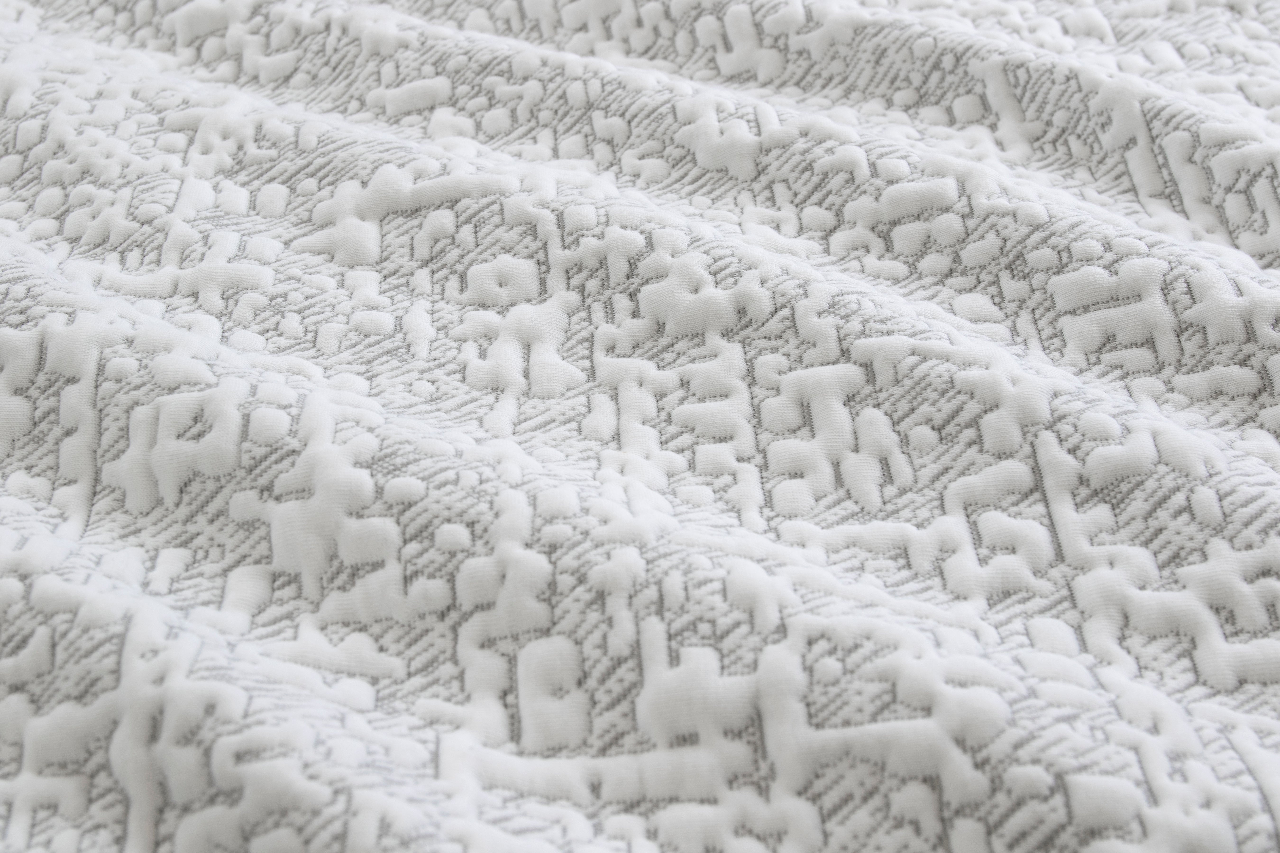 Norfolk COMFORTER SET - QUEEN/KING