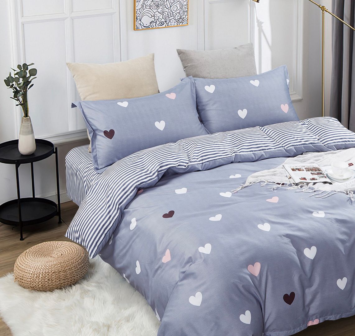 Love Heart Queen Size Quilt/Duvet Cover Set