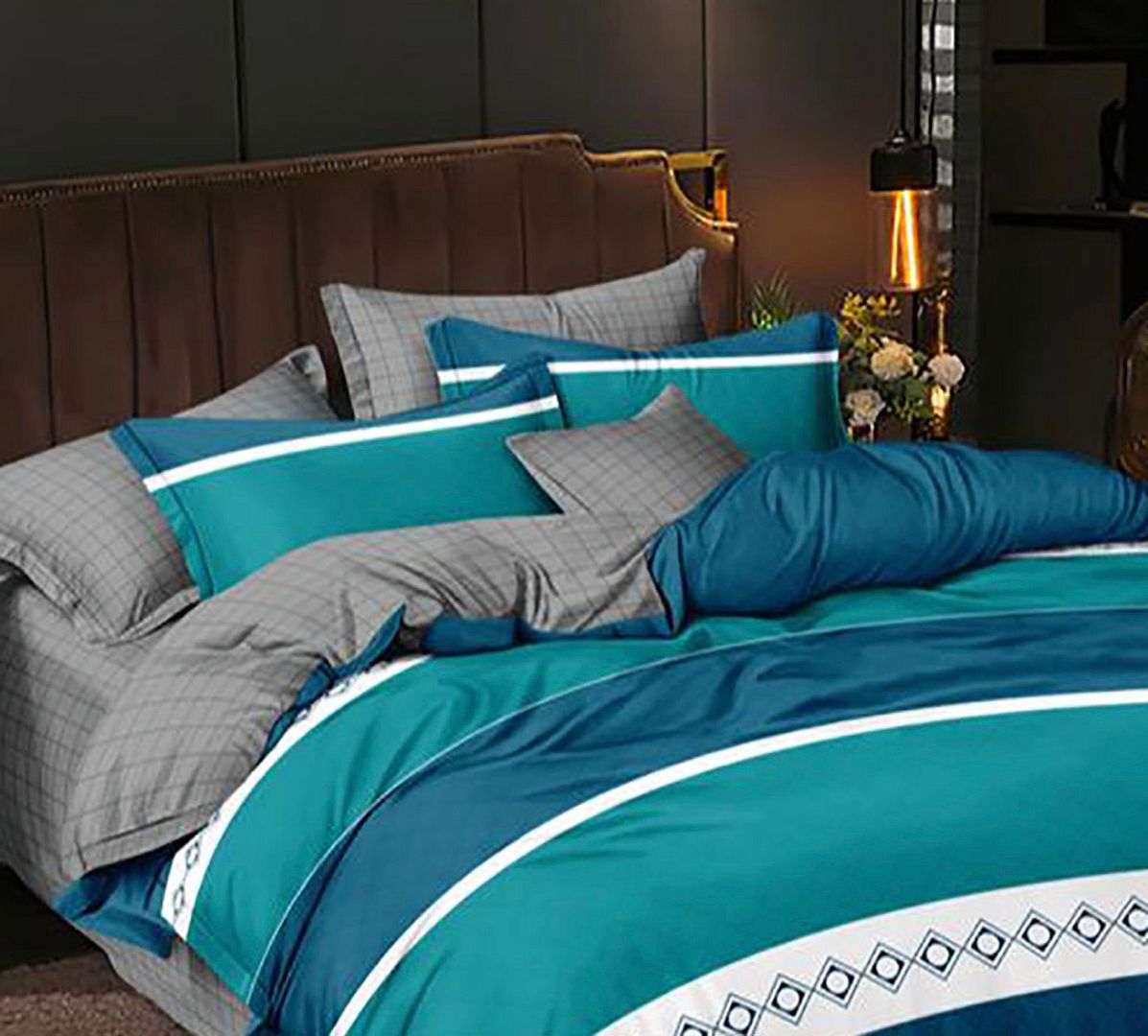 Devon Queen Size Quilt/Duvet Cover Set