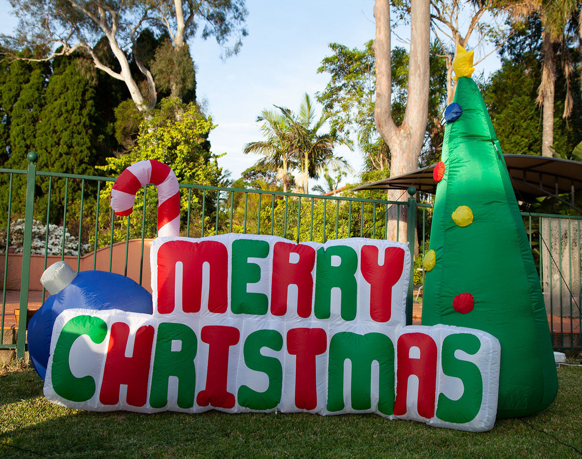 Samland 180CM INFLATABLE MERRY CHRISTMAS TREE WITH LIGHT