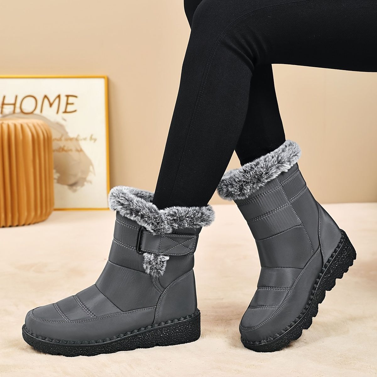 Women's Faux-Fur Trimmed Snow Boots - Red - Size 12(AU12/EU40)
