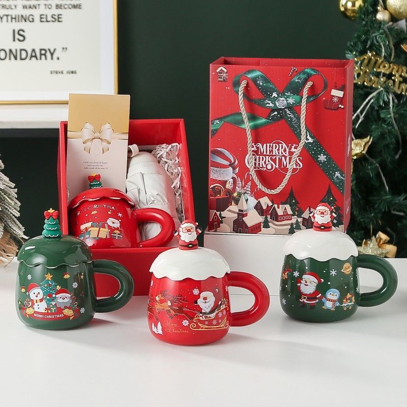 Christmas mug, ceramic mug, mug with lid and spoon, Santa Claus mug, festive decor, Christmas gift, Australian gift, holiday mug - Colors are random. - Size Umbrella