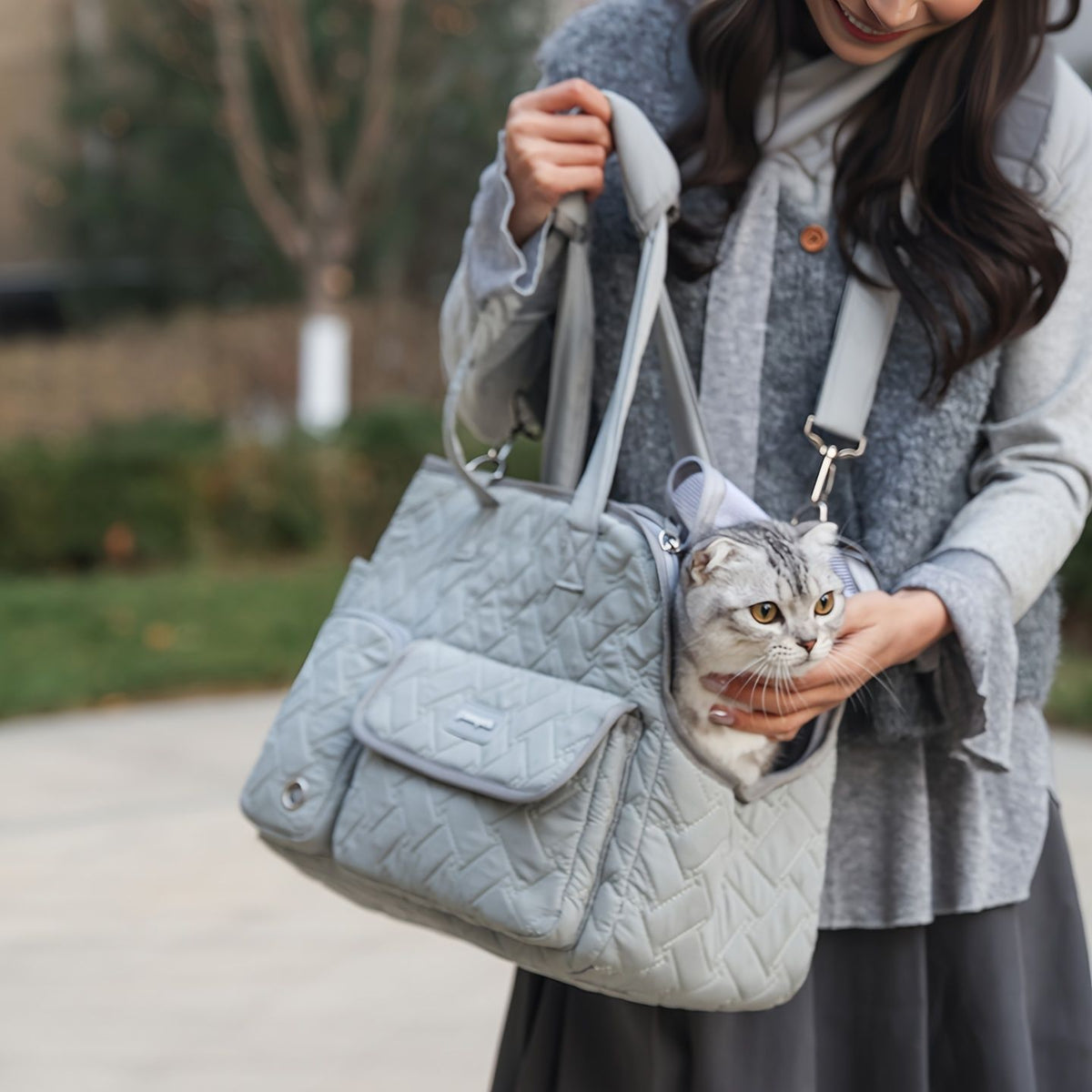 Gray White cat carrier bag, cat transportation, quilted cat carrier, cat travel, pet care, cat supplies, Australian pet carrier, cat travel bag