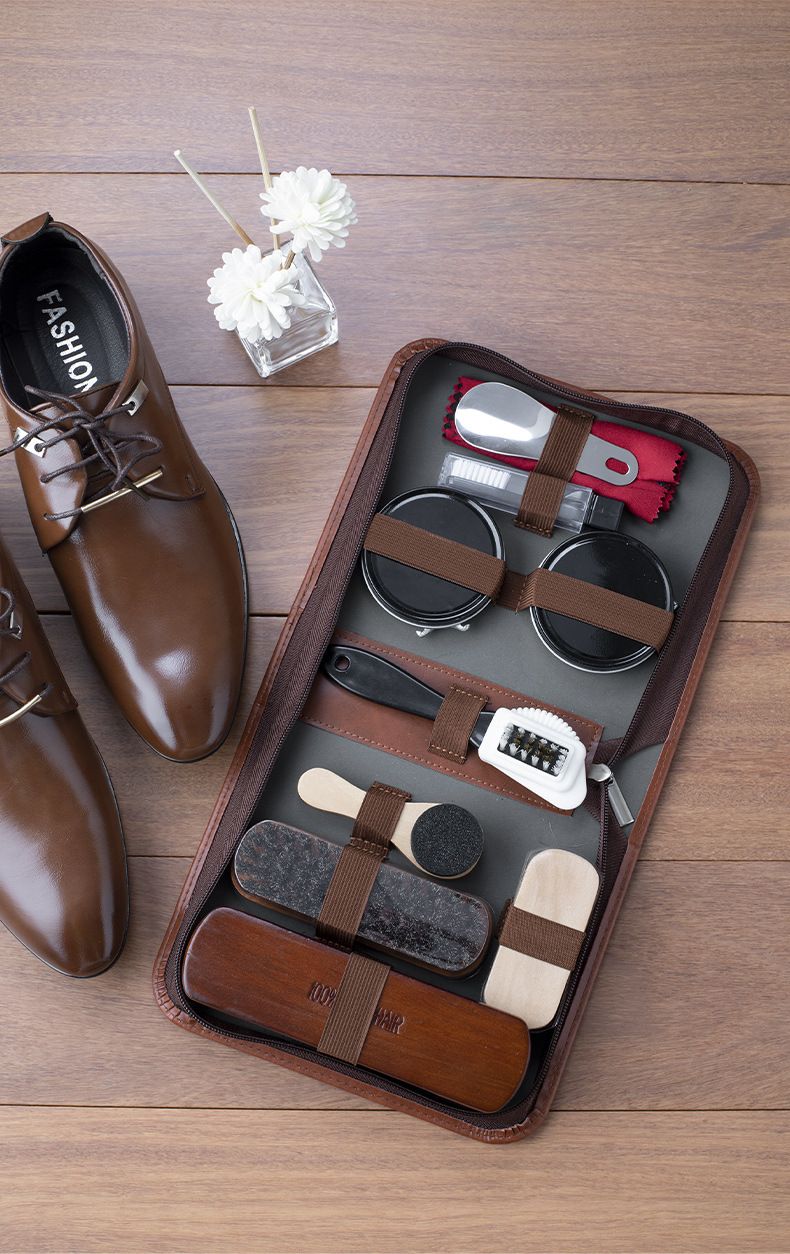 Gold Men's shoe care kit, leather shoe care, men's accessories, shoe care tools, leather case, Australian shoe care, leather polish kit