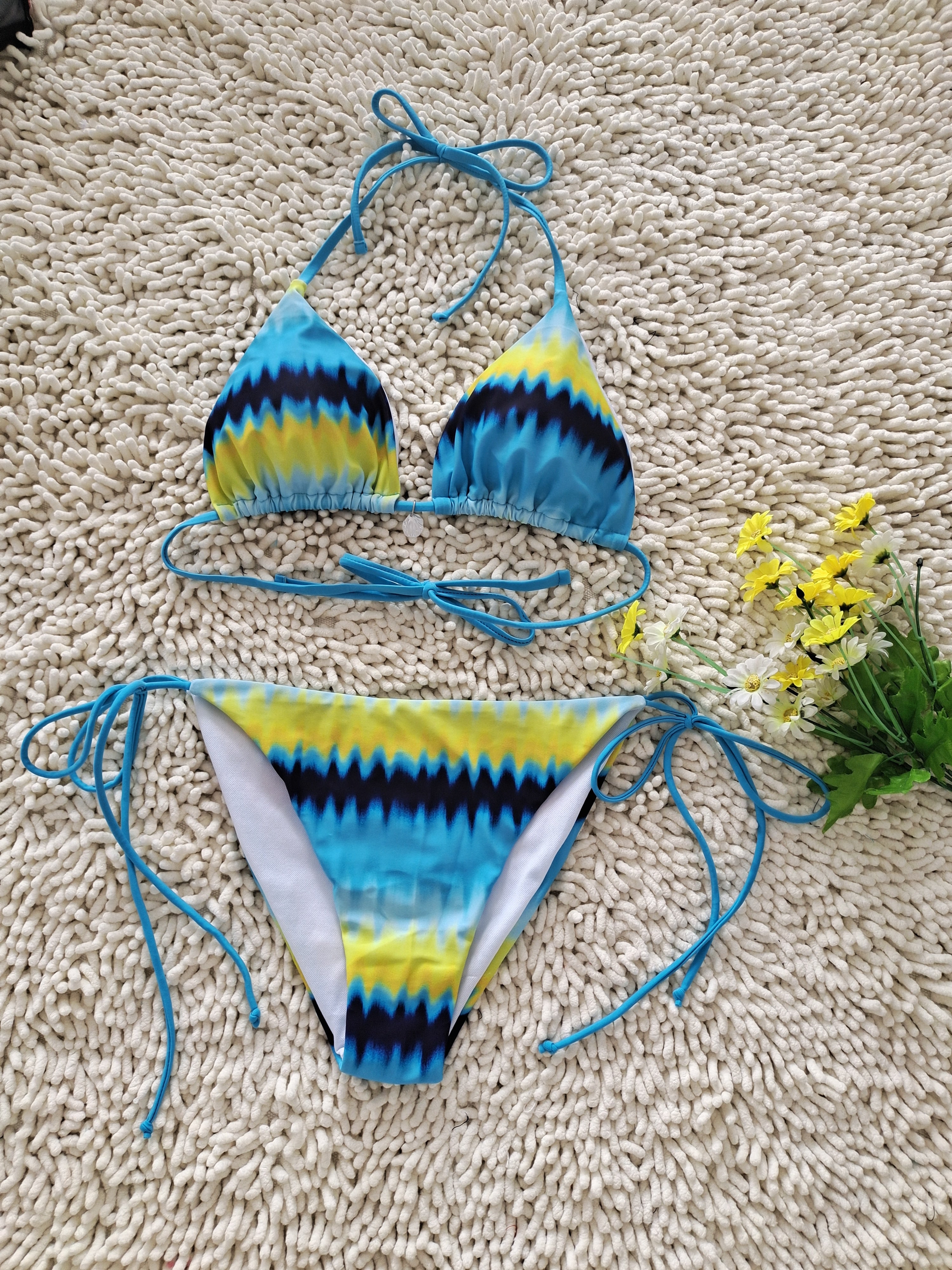 2026 New Bikini Yellow and Blue Color Clash Design Swimsuit Wave Pattern Print Eco-friendly Fabric Size XL