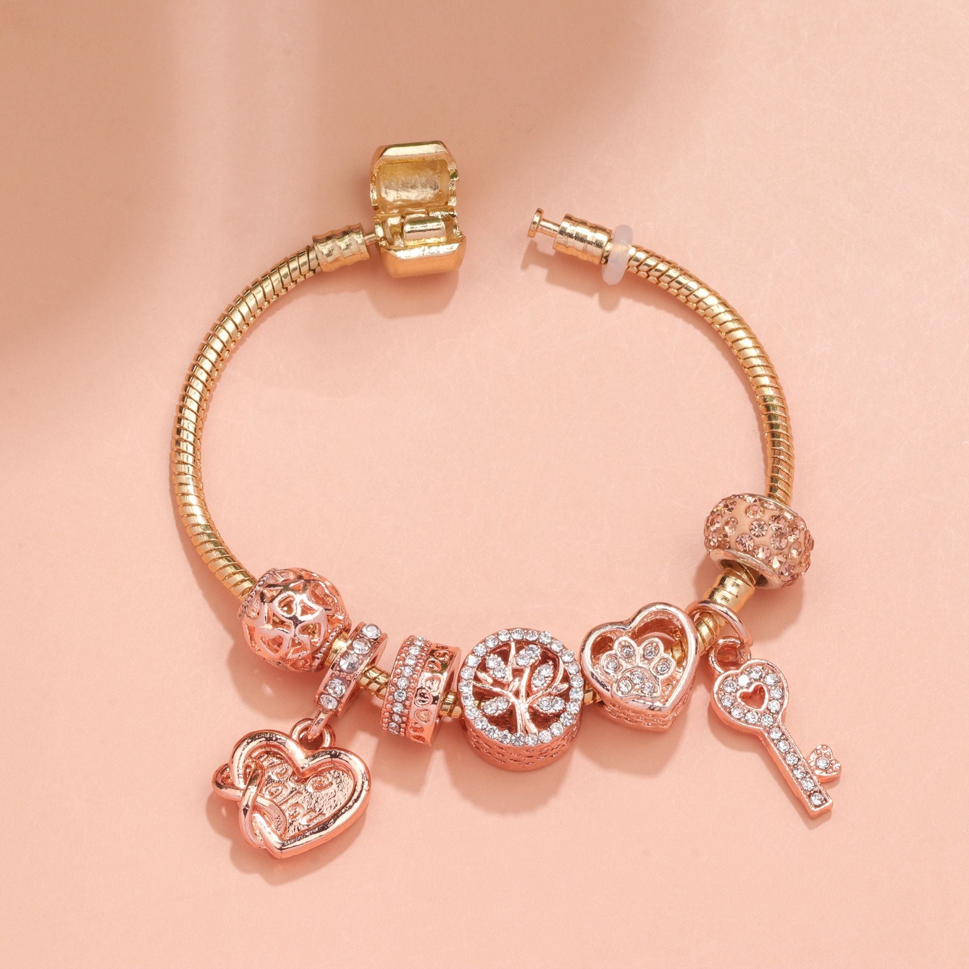 Crystal-studded Hollow Heart Key Tree of Life Bracelet(rose gold,18cm)
