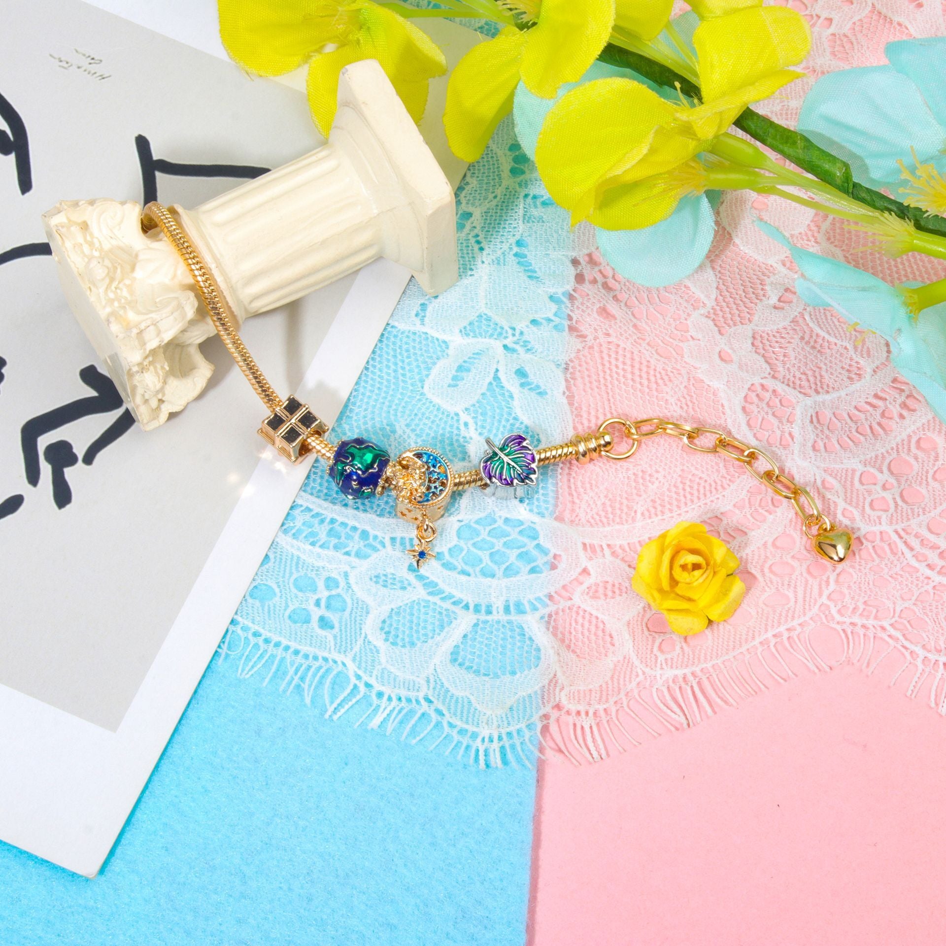 Colorful Leaf Moon Star Pendant Versatile Gold Bracelet(18cm)