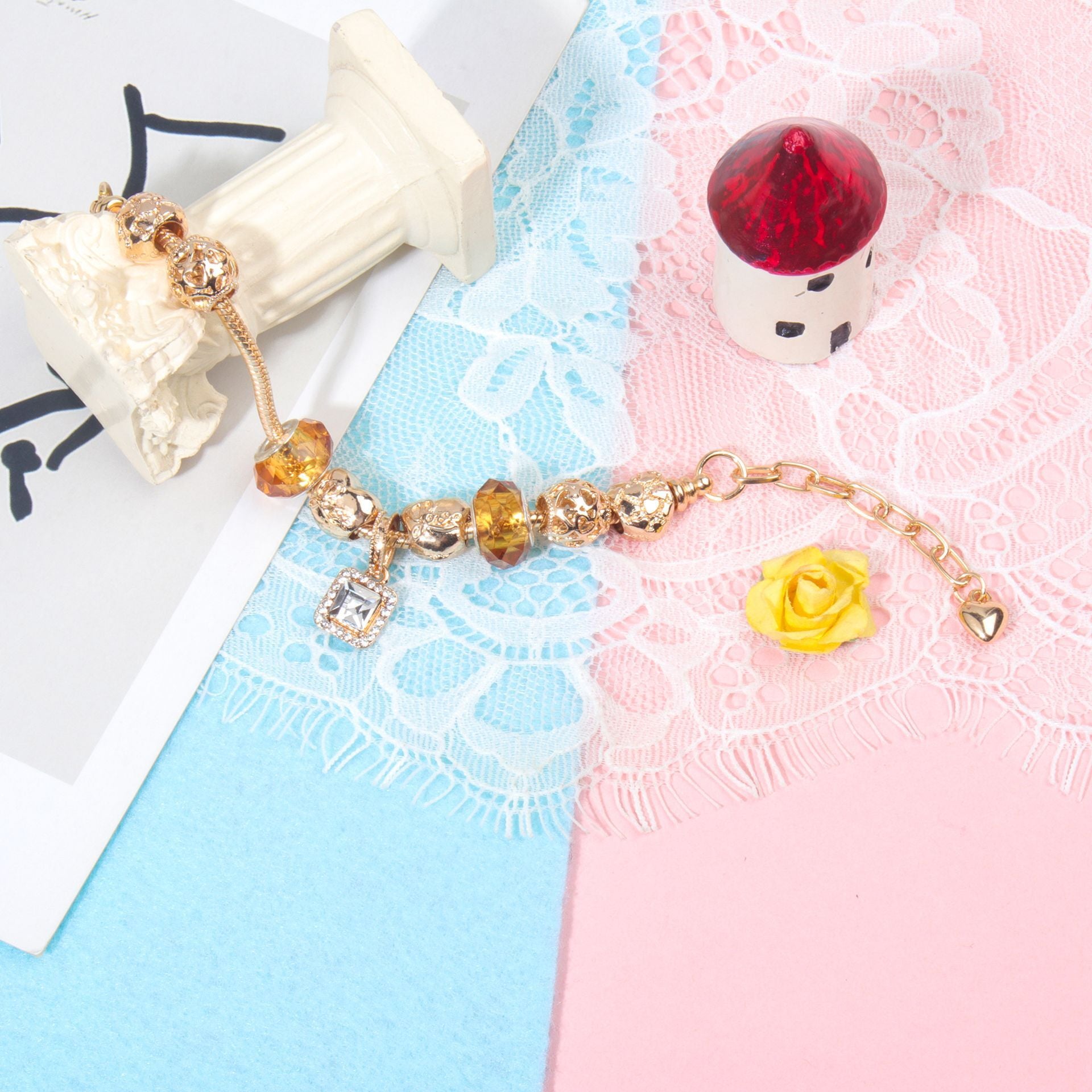 Golden Heart Zircon Hollow Bead Bracelet with Rhinestone Pendant(20cm)