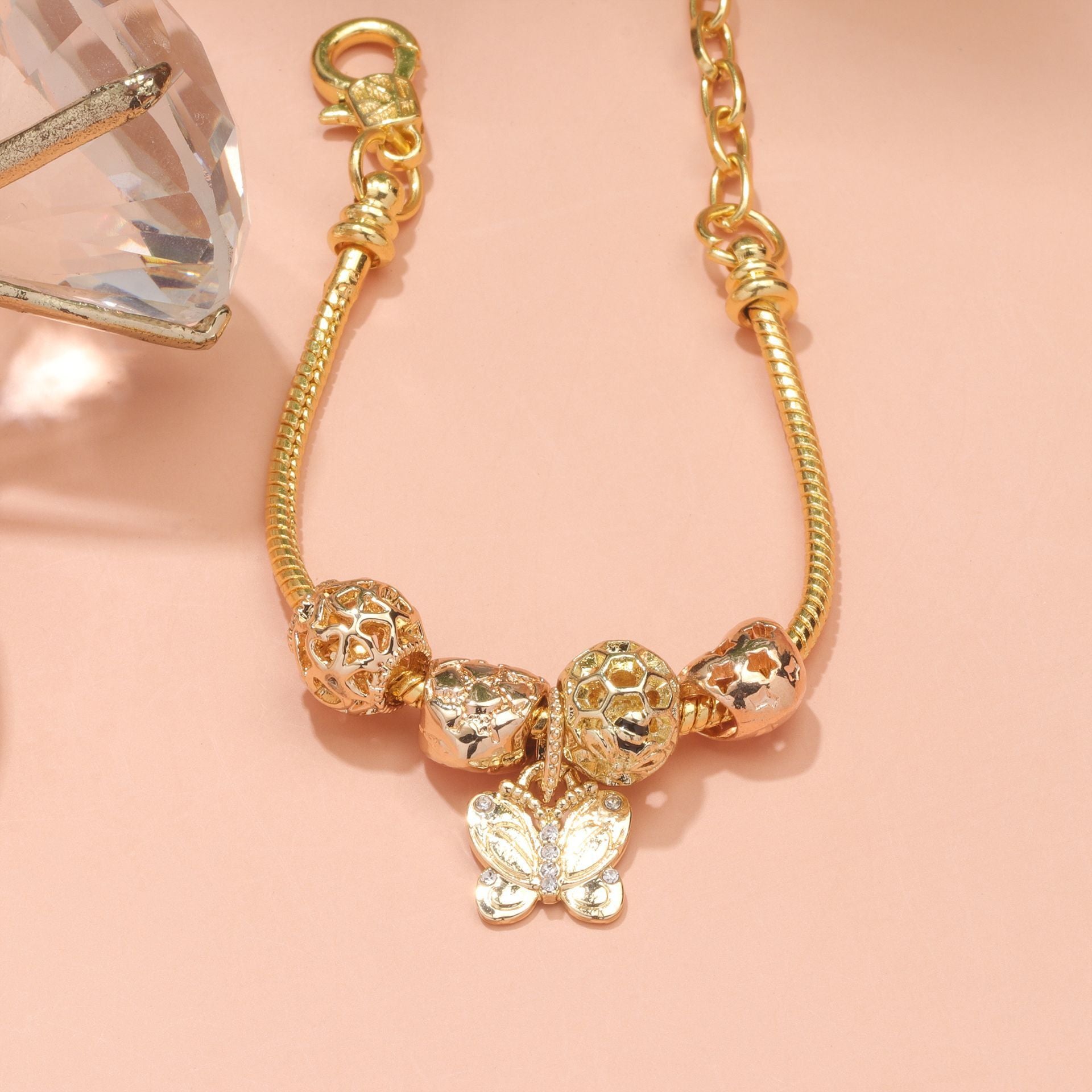 Hollow Beads Butterfly Heart Charm Bracele(yellow,19cm)