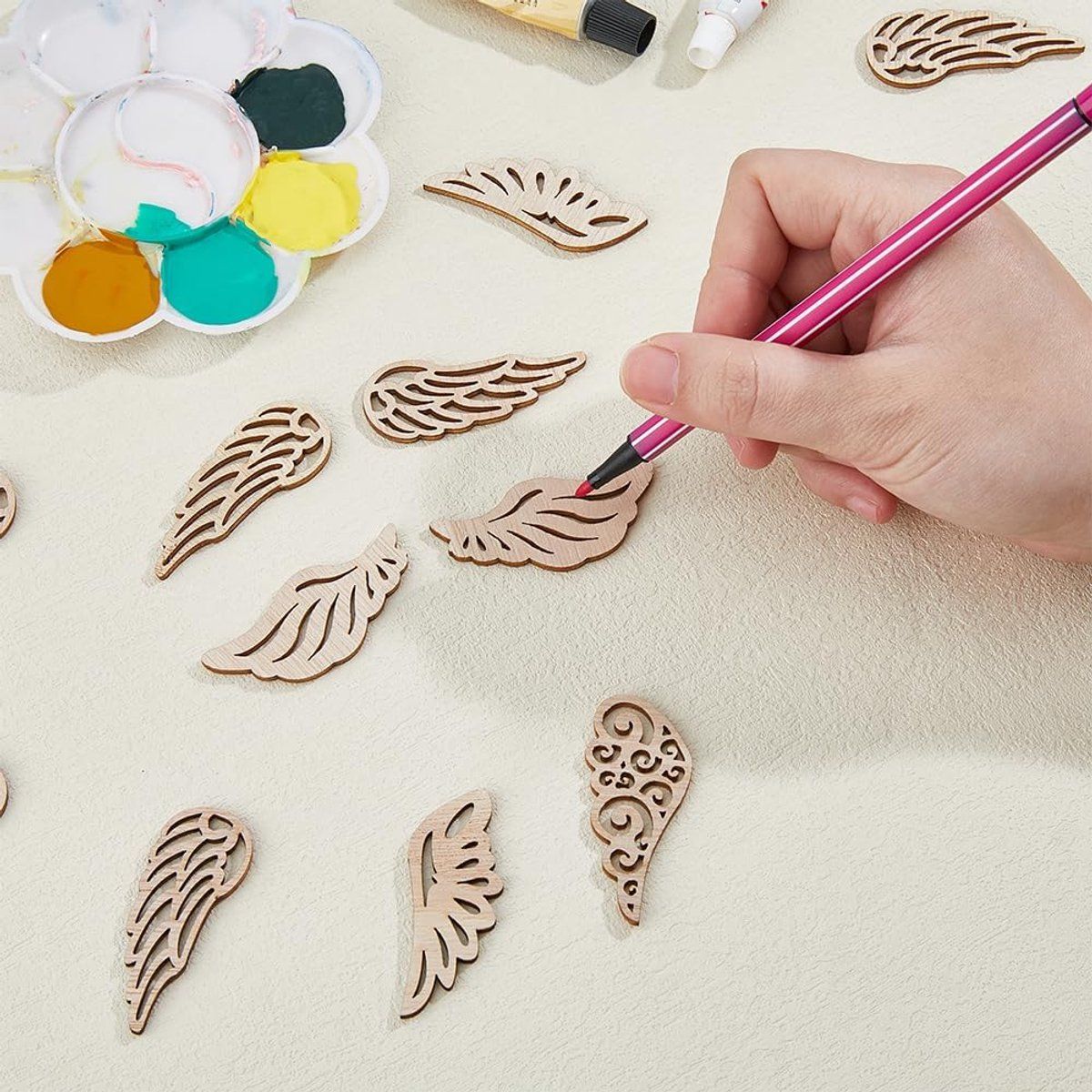 100-Pack Unfinished Wooden Angel Wing Cutouts in 4 Assorted Designs for Christmas Crafts and DIY Decor