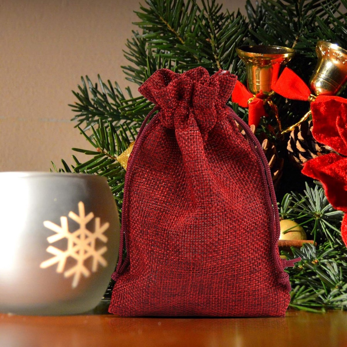 24 red jute bags - suitable for Christmas advent calendars, natural fabric gift bags - 10 x 14 cm