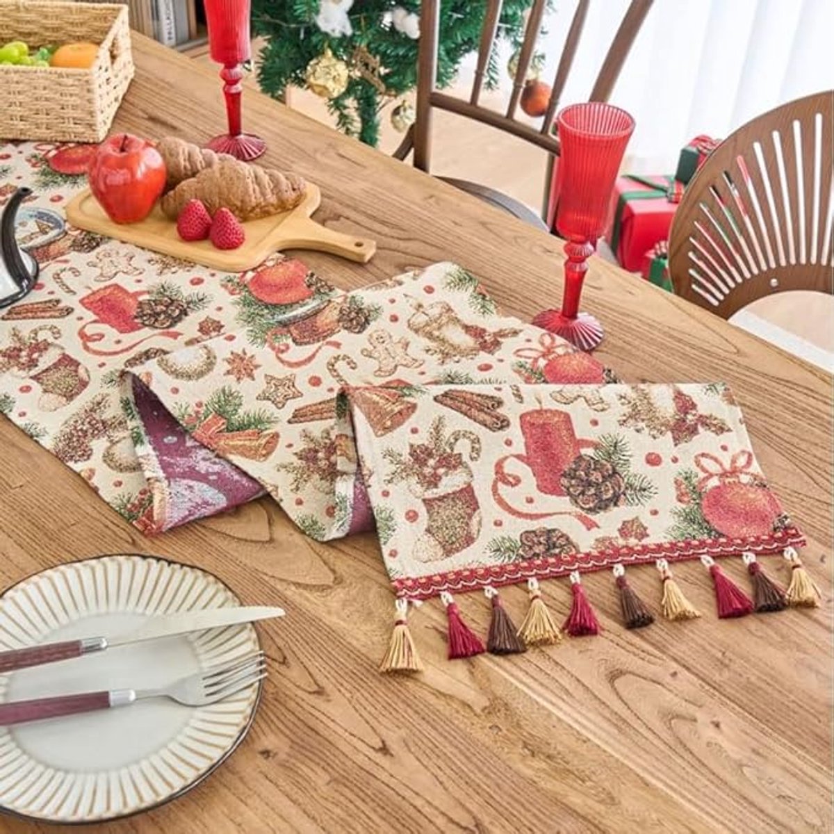 Table Runner - Christmas Table Runner - Home Decoration - Christmas Decoration - Christmas Snowball Pattern Table Runner - Suitable for dining tables and cabinets - Can be used for Thanksgiving, parties, Christmas, weddings, banquets and New Year's decora