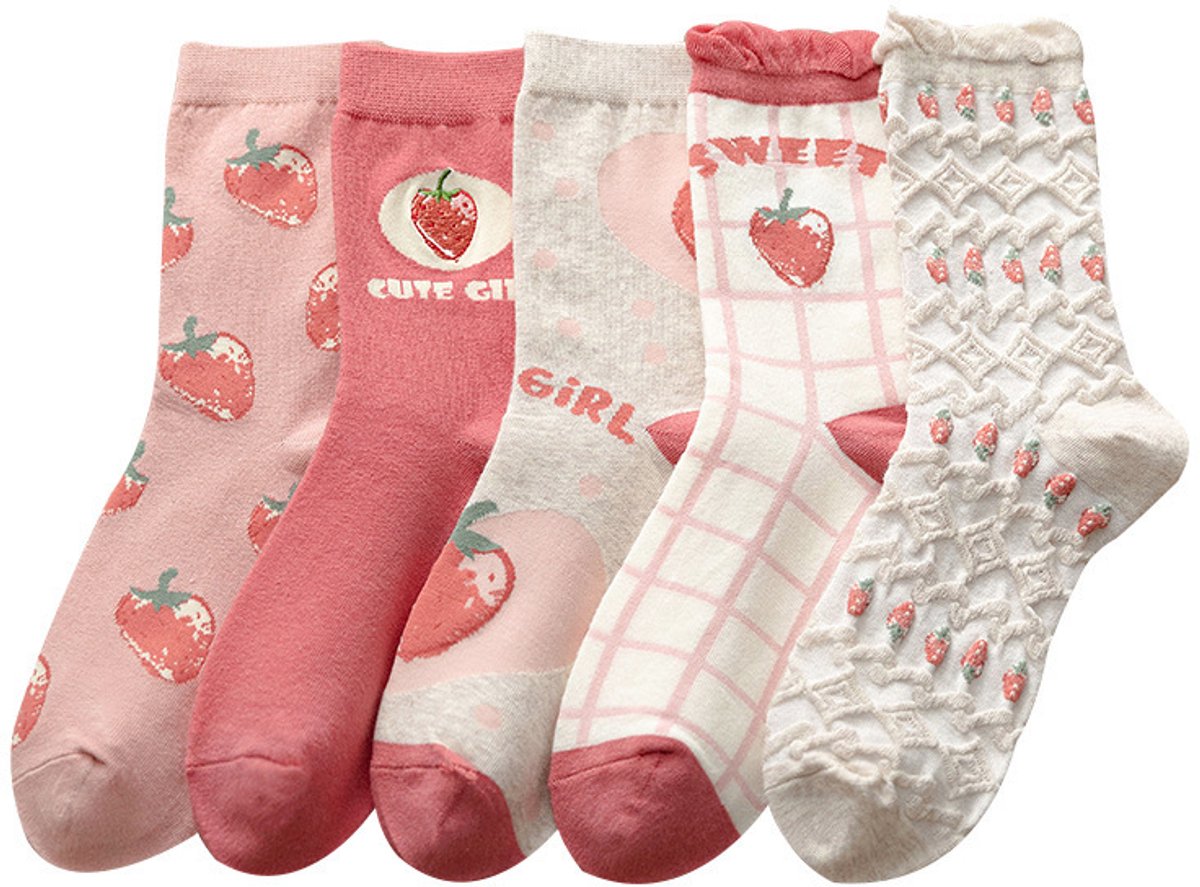 5 pairs of socks - Women's autumn and winter socks - Women's strawberry socks - Fashion socks with round neck - Princess socks - Preppy style socks