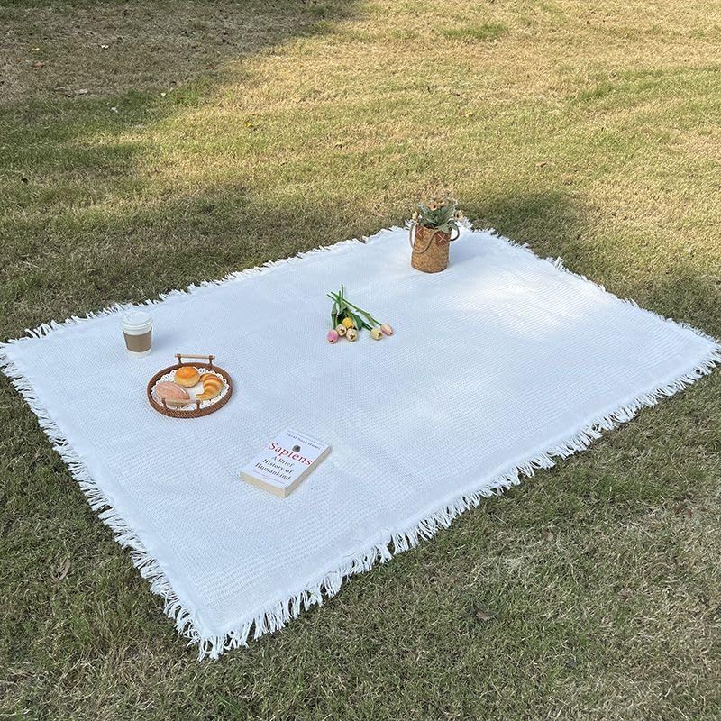 Waterproof Picnic Blanket, Foldable Outdoor Ground Mat for Camping, Beach, Hiking, Parties and Family Picnics, White, 90 x 150 cm